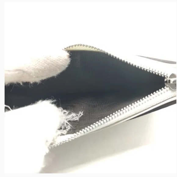 GUCCI Card Case/Coin Case Ivory - Picture 4 of 10